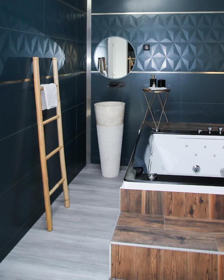 L'écrin champenois - Suite avec balnéo et sauna privés Châlons-en-Champagne Extérieur photo